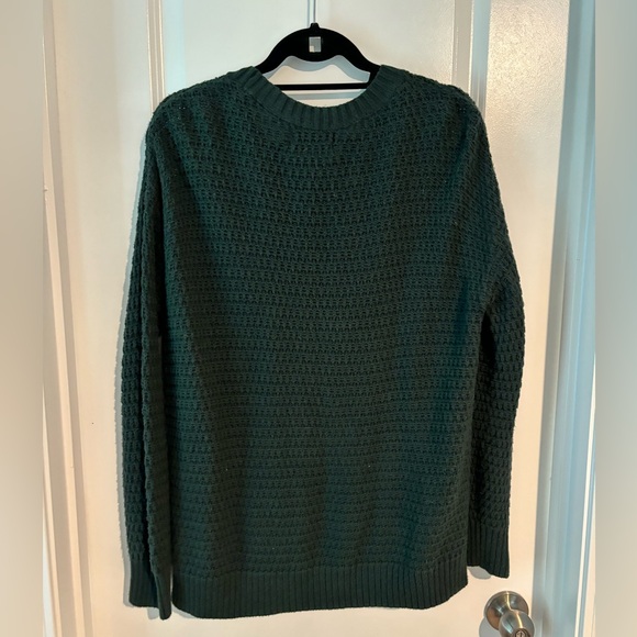 Old Navy knit dark green tunic length sweater size M - Picture 3 of 3